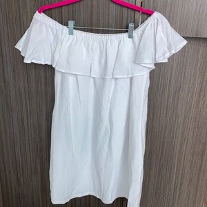 MAKE AN OFFER!! Off the shoulder linen dress